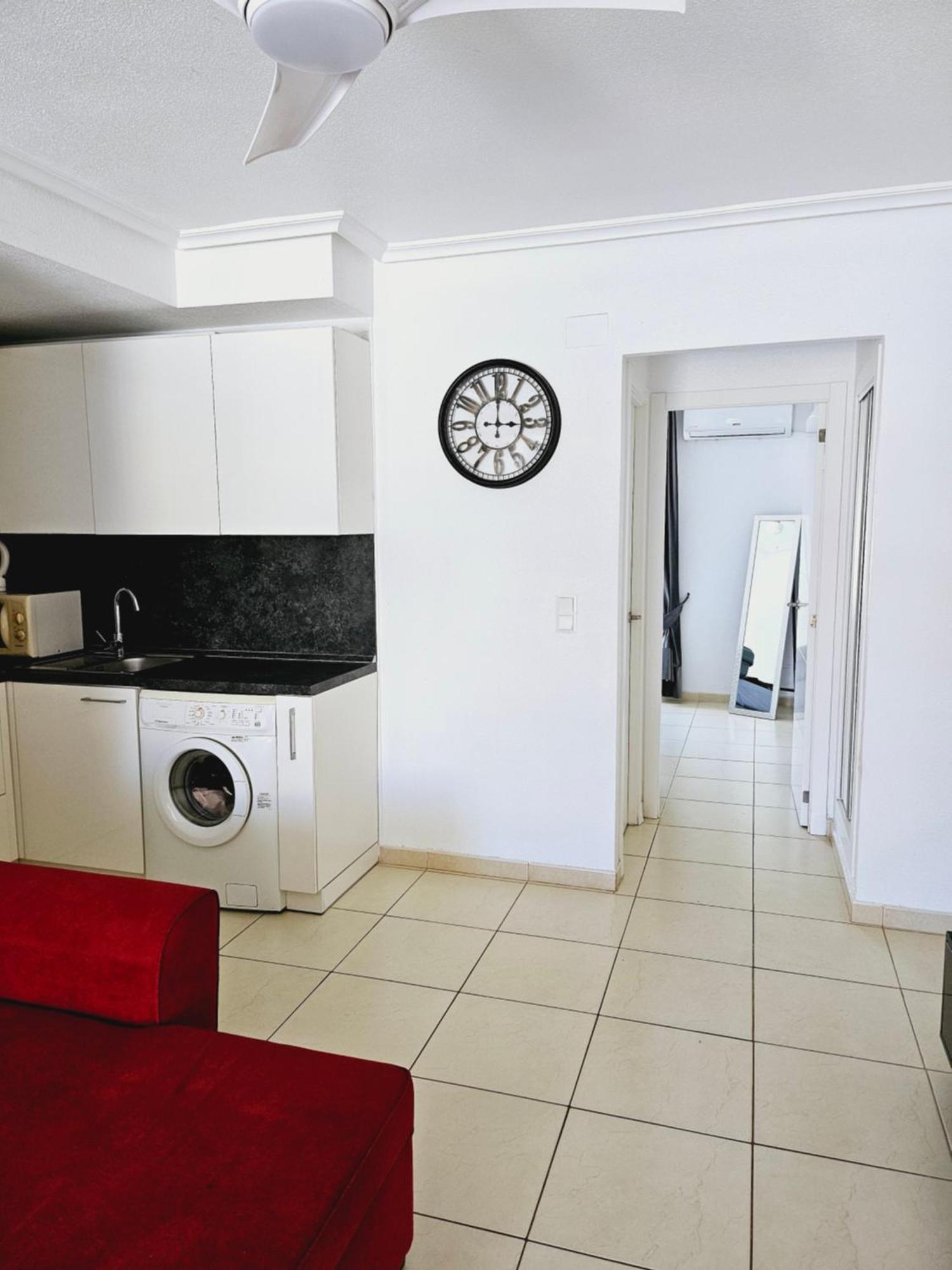 Sunny Apartament Near La Mata Beach ตอร์เรเวียคา ภายนอก รูปภาพ
