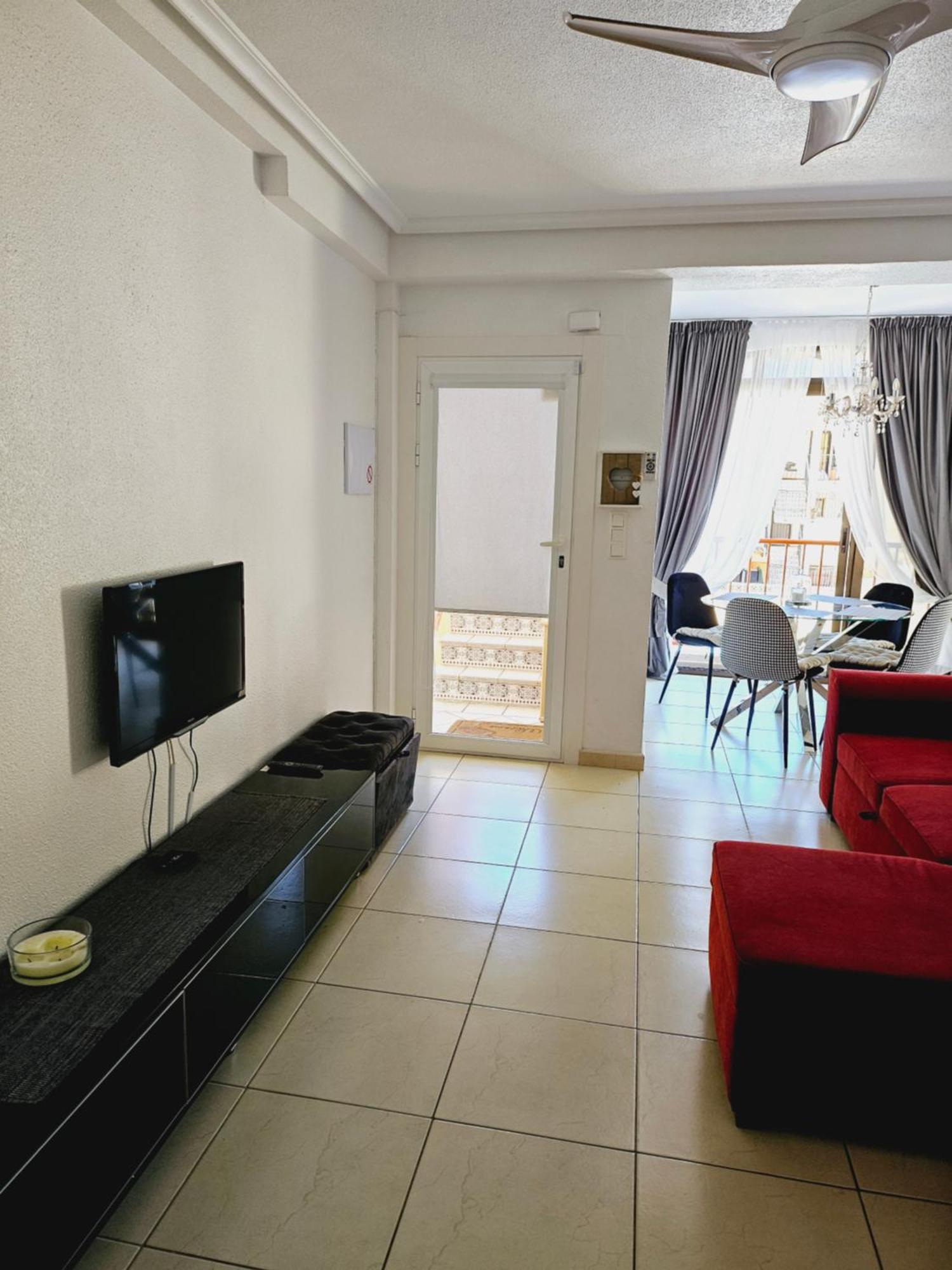 Sunny Apartament Near La Mata Beach ตอร์เรเวียคา ภายนอก รูปภาพ